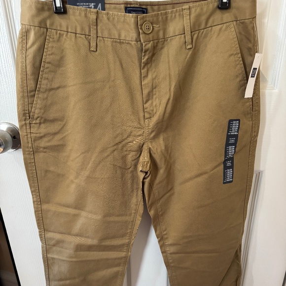 Men’s Brown Khaki Pants (32x28) | Gap Lived In Slim-Fit - Picture 2 of 9